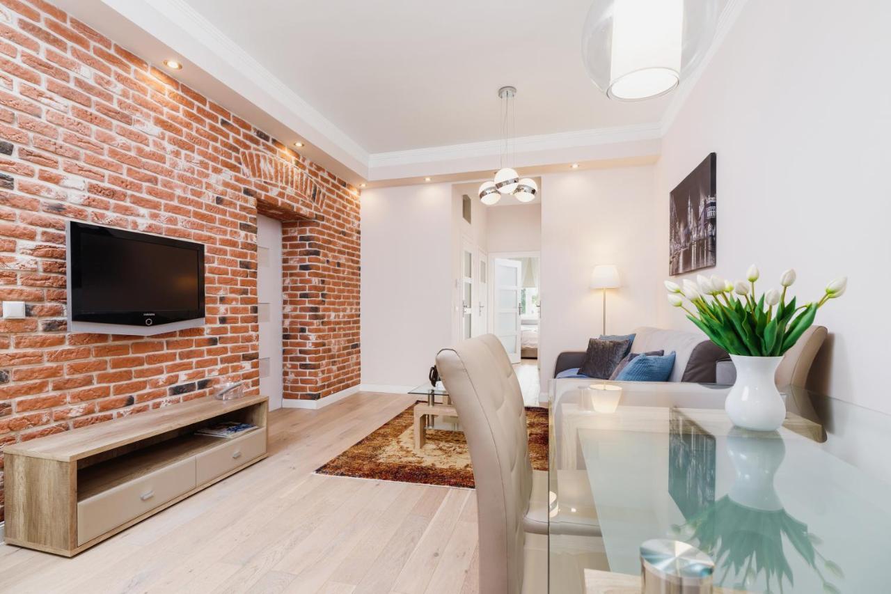Modern Apartment Lubicz Krakow By Noclegi Renters Luaran gambar